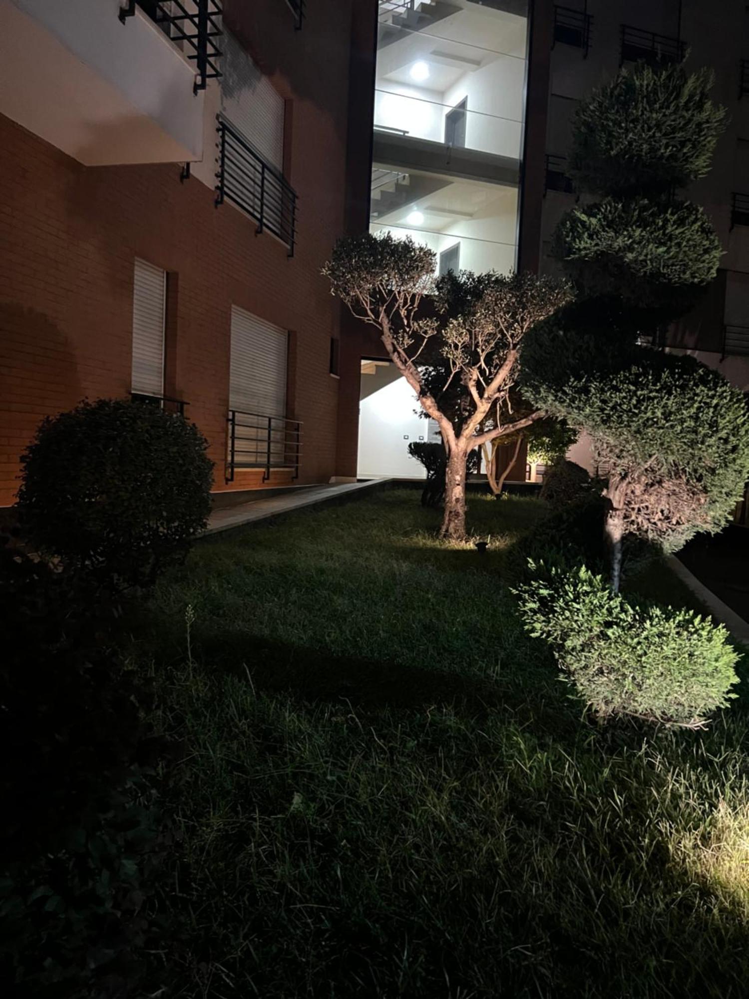 Apartment Nemis In The Centre Of Four Free Parking Tirana