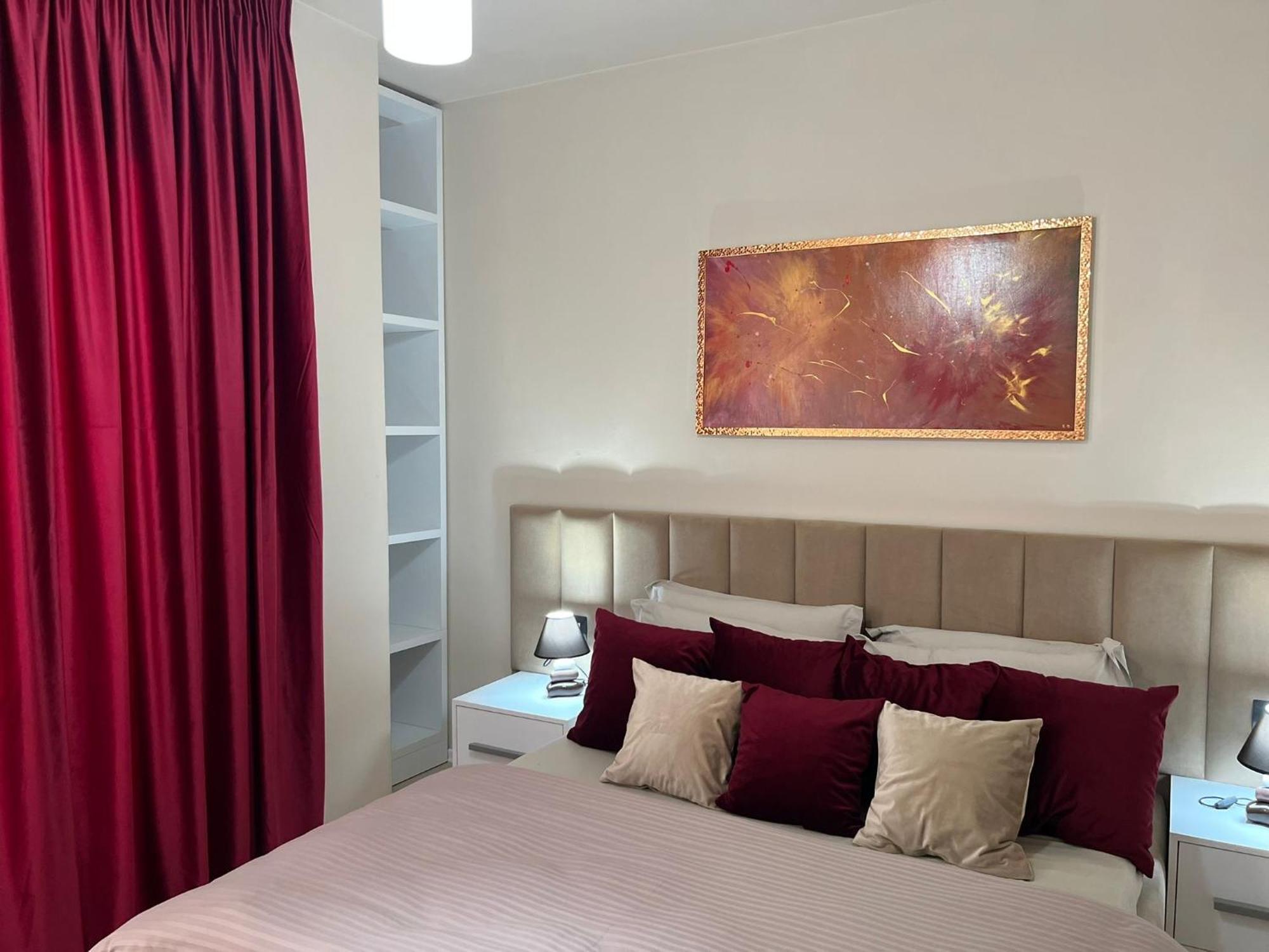 Nemis In The Centre Of Four Free Parking Apartamento Tirana